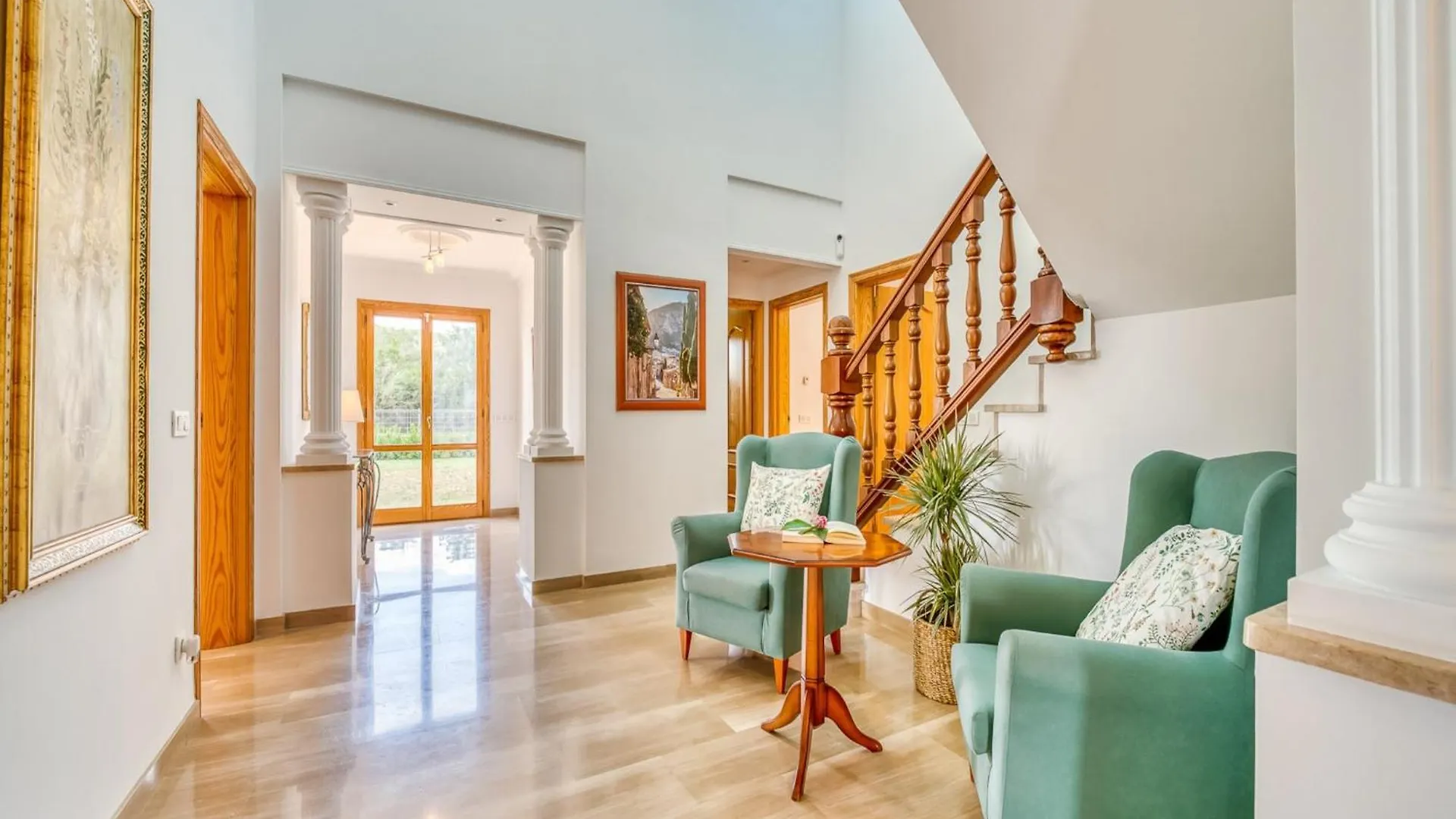2-Bedroom Holiday Home In Crestatx
