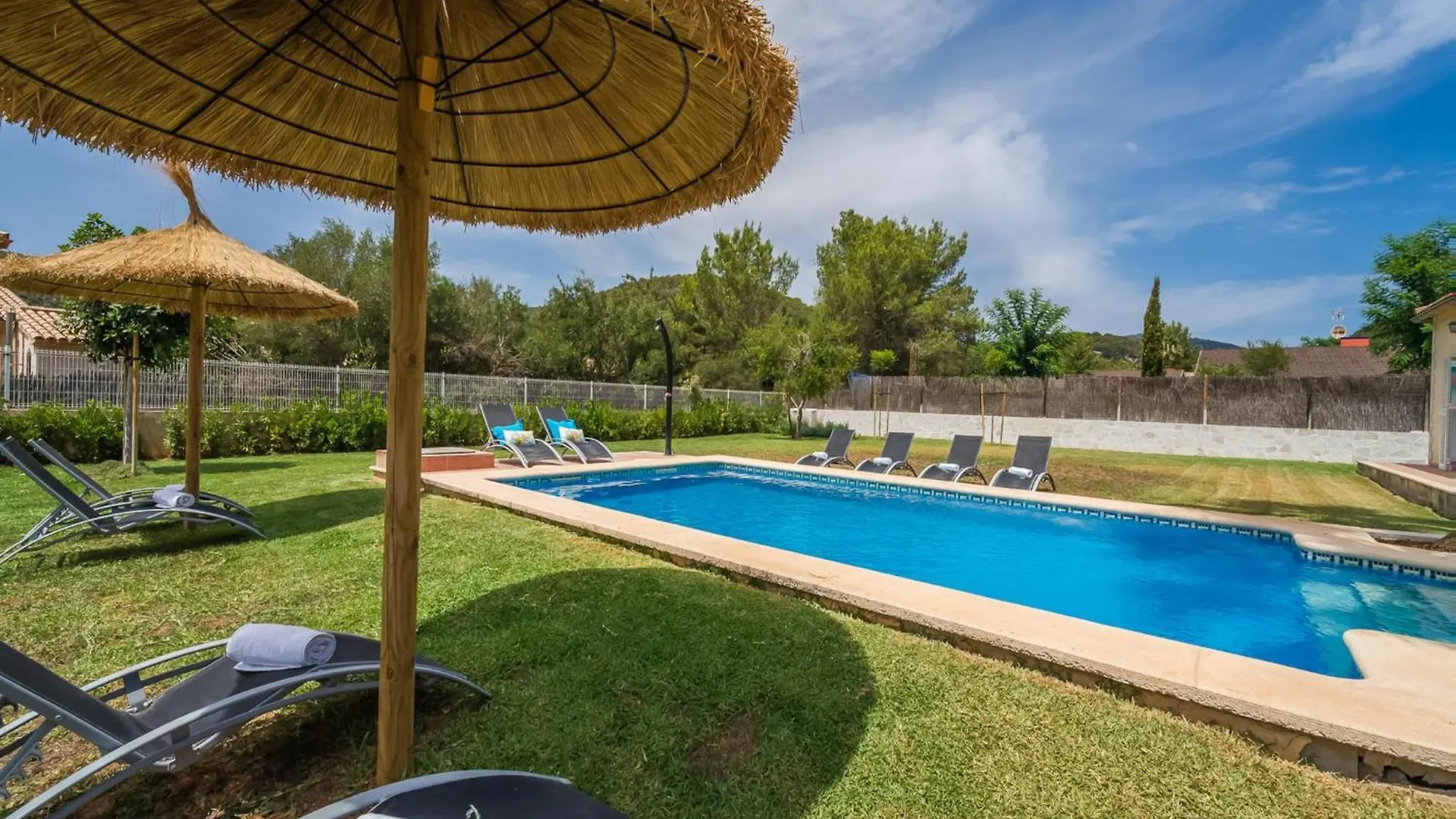 2-Bedroom Holiday Home In Crestatx