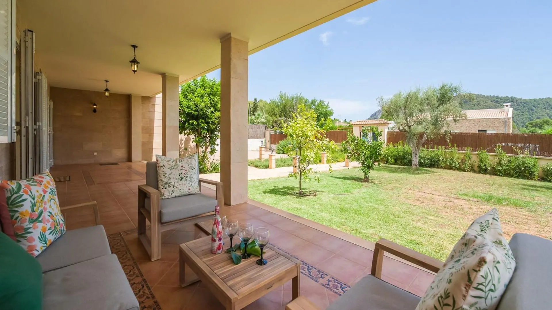 2-Bedroom Holiday Home In Crestatx 0*,