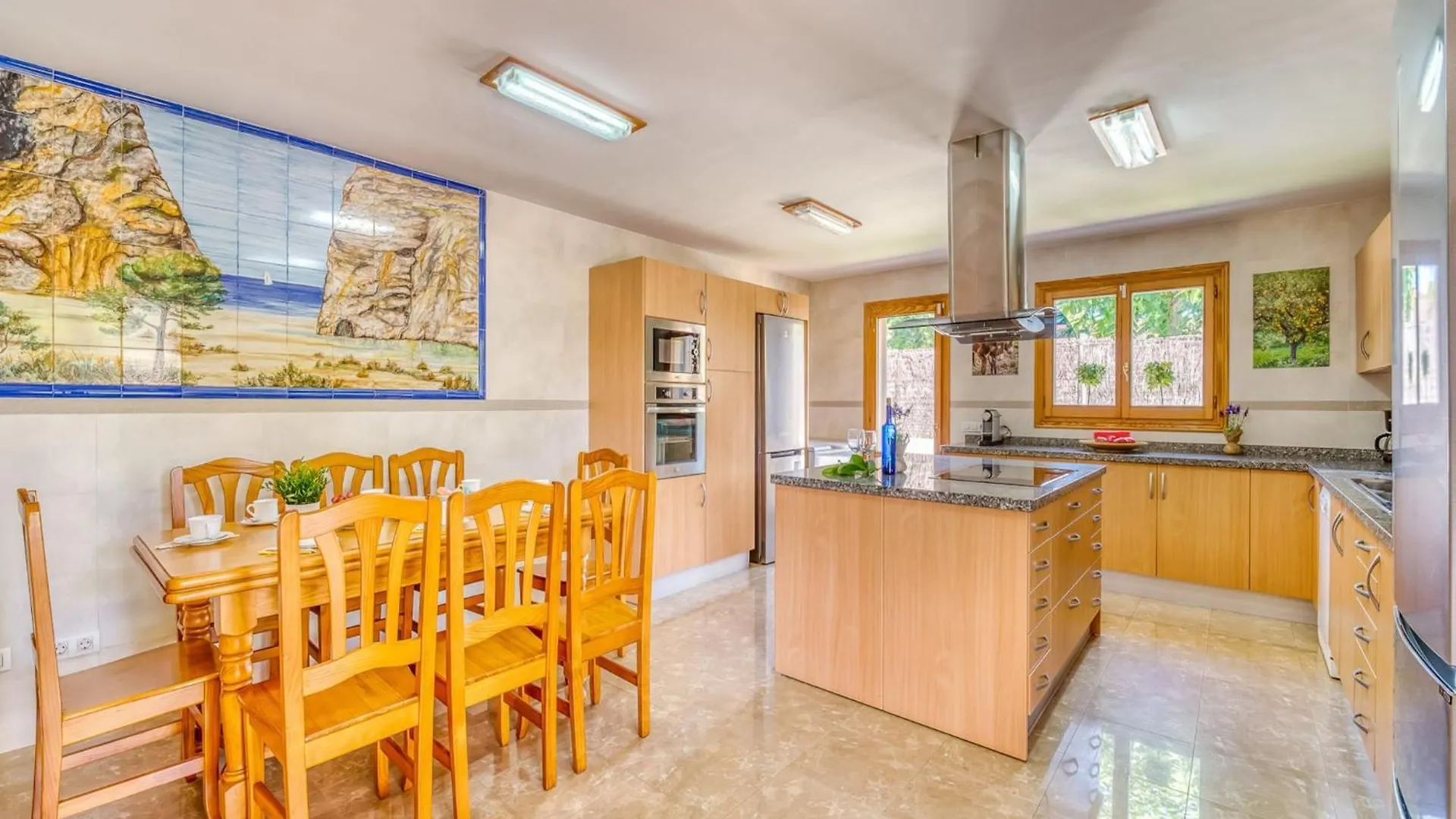 2-Bedroom Holiday Home In Crestatx